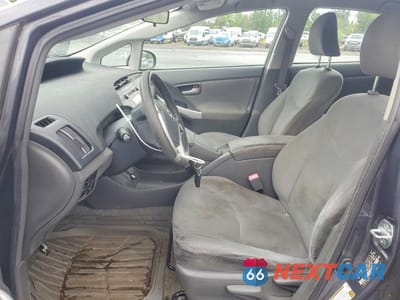 Zdjęcie 7 z 13 samochodu: 2010 TOYOTA PRIUS III VIN:JTDKN3DU2A1006368 - miniatura