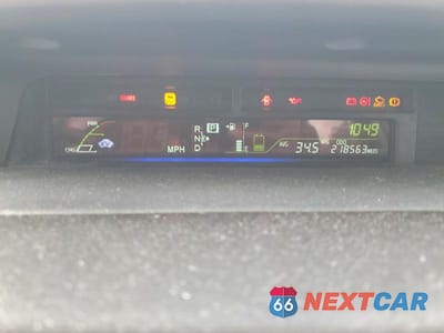 Zdjęcie 9 z 12 samochodu: 2013 TOYOTA PRIUS V THREE VIN:JTDZN3EU2D3264427 - miniatura