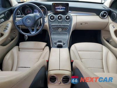 Zdjęcie 8 z 13 samochodu: 2016 MERCEDES-BENZ C 300 VIN:55SWF4JB3GU174557 - miniatura