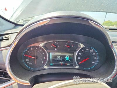 Zdjęcie 9 z 12 samochodu: 2018 CHEVROLET MALIBU LT VIN:1G1ZD5ST6JF217866 - miniatura