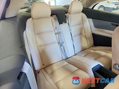 Zdjęcie 10 z 12 samochodu: 2011 VOLVO C70 T5 VIN:YV1672MC6BJ108085 - miniatura