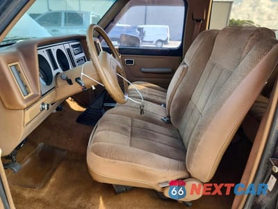 Zdjęcie 7 z 12 samochodu: 1988 FORD BRONCO II VIN:1FMCU14T1JUB89081 - miniatura