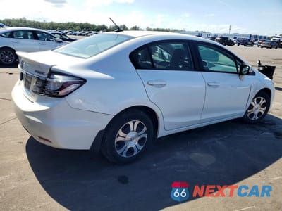 Trzecie zdjęcie samochodu z tyłu: 2013 HONDA CIVIC HYBRID L VIN:19XFB4F37DE002581 - miniatura