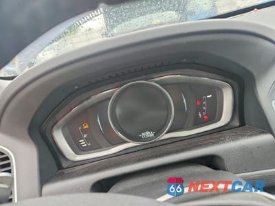 Zdjęcie 9 z 13 samochodu: 2015 VOLVO XC60 T6 PREMIER VIN:YV449MDK9F2676810 - miniatura