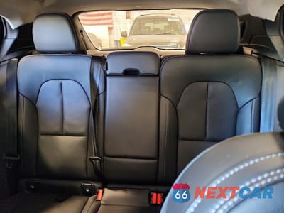 Zdjęcie 10 z 13 samochodu: 2025 VOLVO XC40 PLUS VIN:YV4L12UE5S2563481 - miniatura