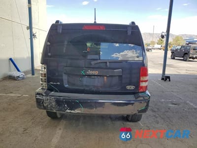 Zdjęcie 6 z 13 samochodu: 2011 JEEP LIBERTY SPORT VIN:1J4PN2GK7BW545643 - miniatura