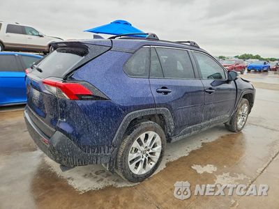 Trzecie zdjęcie samochodu z tyłu: 2025 TOYOTA RAV4 XLE PREMIUM VIN:2T3C1RFV5SW380338 - miniatura