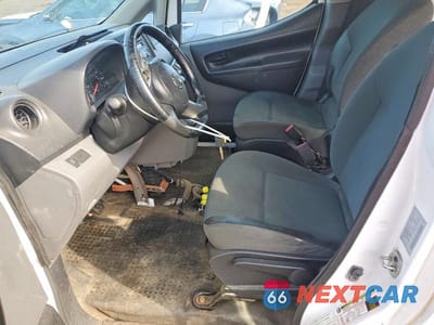 Zdjęcie 7 z 14 samochodu: 2015 NISSAN NV200 S VIN:3N6CM0KN0FK709293 - miniatura