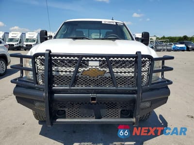 Piąte zdjęcie samochodu w środku: 2014 CHEVROLET SILVERADO K2500 HEAVY DUTY LTZ VIN:1GC1KYE83EF182390 - miniatura