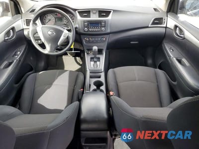 Zdjęcie 8 z 12 samochodu: 2016 NISSAN SENTRA S VIN:3N1AB7AP5GY238416 - miniatura