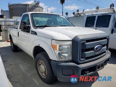 Czwarte zdjęcie samochodu z boku: 2013 FORD F-250 SD * R&D * CLN TITLE * PRI FLEET * VIN:1FTBF2A66DEB81958 - miniatura