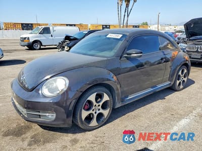 2012 VOLKSWAGEN BEETLE TURBO 3VWVA7AT1CM628300 - główne zdjęcie licytacji z USA - miniatura