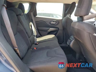 Zdjęcie 11 z 13 samochodu: 2021 JEEP CHEROKEE LATITUDE VIN:1C4PJLCB5MD196137 - miniatura