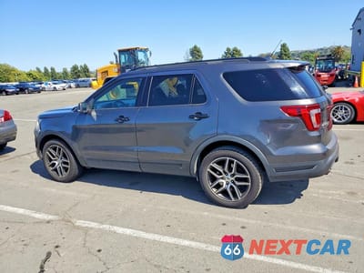 Drugie zdjęcie samochodu z przodu: 2019 FORD EXPLORER SPORT VIN:1FM5K8GT8KGB42875 - miniatura