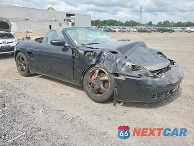 Czwarte zdjęcie samochodu z boku: 2002 PORSCHE BOXSTER S VIN:WP0CB29872U661225 - miniatura