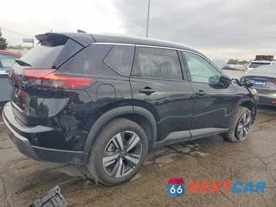 Trzecie zdjęcie samochodu z tyłu: 2026 NISSAN ROGUE SL VIN:5N1BT3CA3TC720221 - miniatura