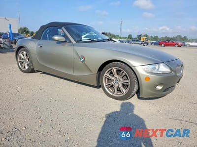 Czwarte zdjęcie samochodu z boku: 2005 BMW Z4 3.0 VIN:4USBT53525LT28184 - miniatura