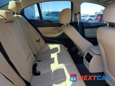 Zdjęcie 10 z 12 samochodu: 2017 BMW 320 I VIN:WBA8E1G3XHNU16336 - miniatura