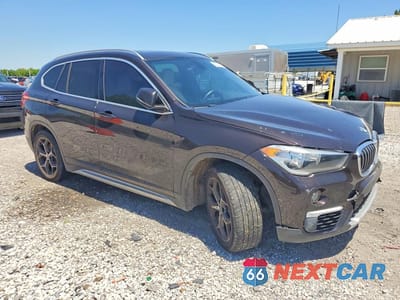 Czwarte zdjęcie samochodu z boku: 2018 BMW X1 XDRIVE28I VIN:WBXHT3C31J5L27998 - miniatura