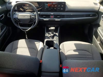 Zdjęcie 8 z 12 samochodu: 2025 KIA K4 EX VIN:3KPFU4DE2SE081699 - miniatura
