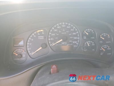 Zdjęcie 9 z 13 samochodu: 2002 CHEVROLET SILVERADO C2500 HEAVY DUTY VIN:1GCHC23G22F107713 - miniatura