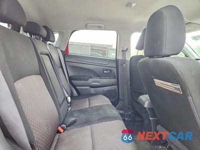 Zdjęcie 11 z 13 samochodu: 2017 MITSUBISHI OUTLANDER SPORT ES VIN:JA4AR3AU6HZ056653 - miniatura