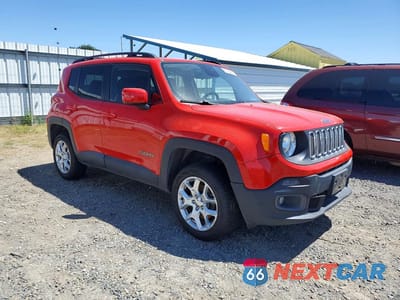 Czwarte zdjęcie samochodu z boku: 2016 JEEP RENEGADE LATITUDE VIN:ZACCJBBT7GPD07487 - miniatura