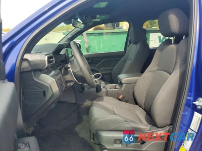Zdjęcie 7 z 12 samochodu: 2025 TOYOTA TACOMA SR5 VIN:3TMLB5JN4SM162325 - miniatura