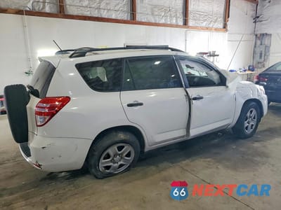 Trzecie zdjęcie samochodu z tyłu: 2011 TOYOTA RAV4 BASE VIN:2T3ZF4DV4BW073437 - miniatura