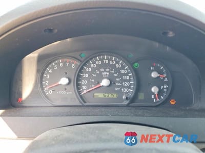 Zdjęcie 9 z 13 samochodu: 2005 KIA SORENTO LX VIN:KNDJD733955469184 - miniatura