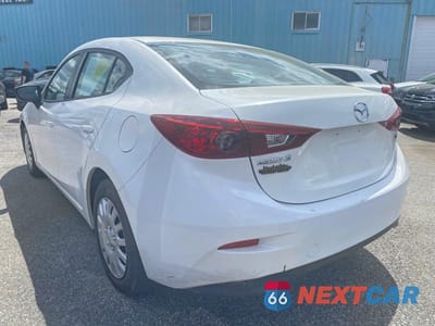 Trzecie zdjęcie samochodu z tyłu: 2014 MAZDA 3 SV VIN:JM1BM1T72E1133114 - miniatura
