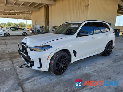 2025 BMW X5 M60I 5UX33EU05S9W95715 - główne zdjęcie licytacji z USA - miniatura