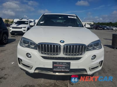 Piąte zdjęcie samochodu w środku: 2016 BMW X5 VIN:5UXKR0C53G0P22156 - miniatura