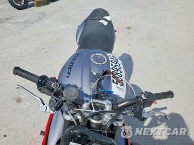 Piąte zdjęcie samochodu w środku: 2014 TRIUMPH MOTORCYCLE STREET TRIPLE R VIN:SMTL03NE6ET656889 - miniatura