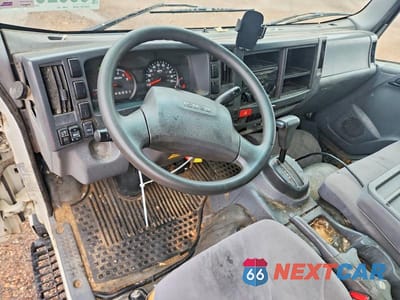 Zdjęcie 8 z 12 samochodu: 2016 ISUZU NPR HD DUMP TRUCK VIN:54DC4W1B6GS806195 - miniatura