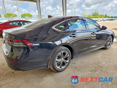 Trzecie zdjęcie samochodu z tyłu: 2024 HONDA ACCORD EX VIN:1HGCY1F31RA069415 - miniatura