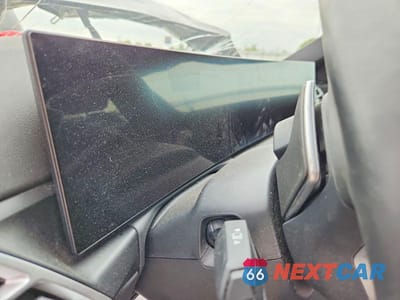 Zdjęcie 9 z 12 samochodu: 2025 BMW 330XI VIN:3MW89CW05S8F14109 - miniatura