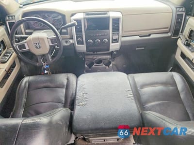 Zdjęcie 8 z 12 samochodu: 2011 DODGE RAM 1500 VIN:1D7RV1CT1BS508883 - miniatura