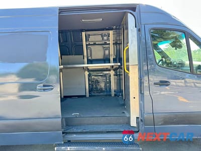 Zdjęcie 8 z 10 samochodu: 2019 MERCEDES-BENZ SPRINTER 2500 VIN:WD4PF1CD8KP147104 - miniatura