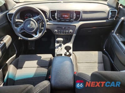 Zdjęcie 8 z 13 samochodu: 2018 KIA SPORTAGE LX VIN:KNDPM3AC5J7482115 - miniatura
