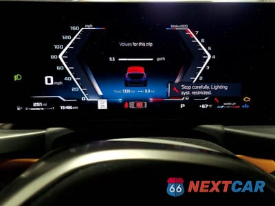 Zdjęcie 9 z 13 samochodu: 2026 BMW M340XI VIN:3MW69FT0XT8G02040 - miniatura