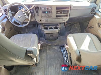 Zdjęcie 8 z 12 samochodu: 2012 CHEVROLET EXPRESS G2500 VIN:1GCWGFCA6C1152392 - miniatura
