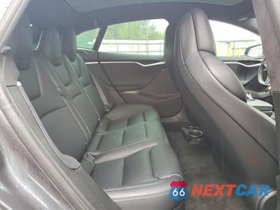 Zdjęcie 11 z 13 samochodu: 2017 TESLA MODEL 3 VIN:5YJSA1E28HF231067 - miniatura