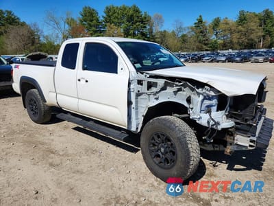Czwarte zdjęcie samochodu z boku: 2020 TOYOTA TACOMA SR VIN:3TYSX5ENXLT001992 - miniatura