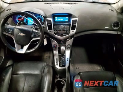 Zdjęcie 8 z 12 samochodu: 2011 CHEVROLET CRUZE LT VIN:1G1PG5S94B7206251 - miniatura