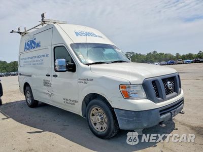 Czwarte zdjęcie samochodu z boku: 2015 NISSAN NV 3500 HD SV VIN:1N6AF0LY5FN805604 - miniatura