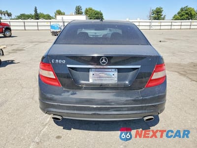 Zdjęcie 6 z 12 samochodu: 2011 MERCEDES-BENZ C 300 VIN:WDDGF5EB1BR137568 - miniatura