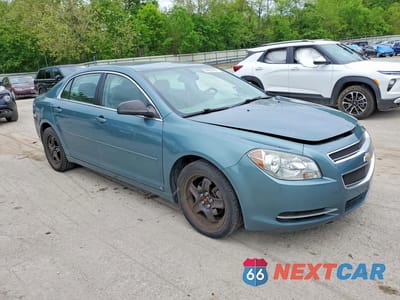 Czwarte zdjęcie samochodu z boku: 2009 CHEVROLET MALIBU LS VIN:1G1ZG57BX9F249187 - miniatura