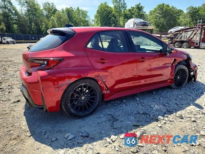 Trzecie zdjęcie samochodu z tyłu: 2025 TOYOTA GR COROLLA PREMIUM PLUS VIN:JTNABAAE9SA021274 - miniatura