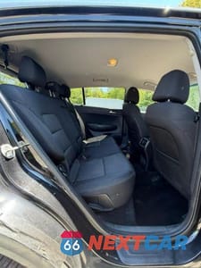 Zdjęcie 6 z 11 samochodu: 2017 KIA SPORTAGE LX VIN:KNDPMCAC5H7258370 - miniatura